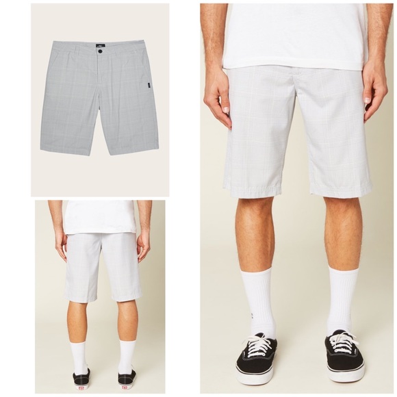 O’Neill ‘Westmont’ Plaid Shorts - Picture 1 of 8